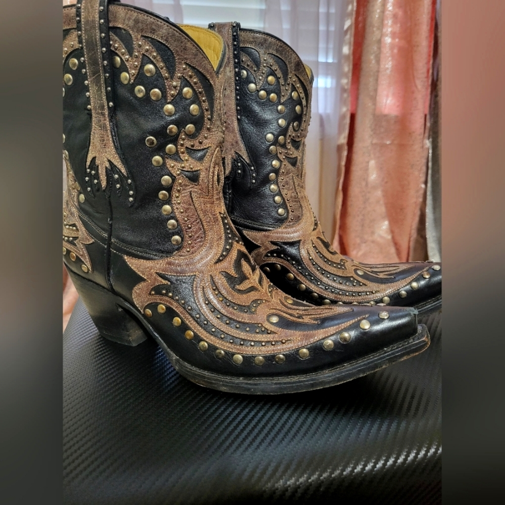 Women's Corral Overlay Studded Snip Toe Booties